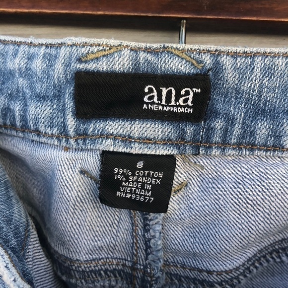 A.n.a Jean Bermuda shorts Size 8 - Picture 3 of 6